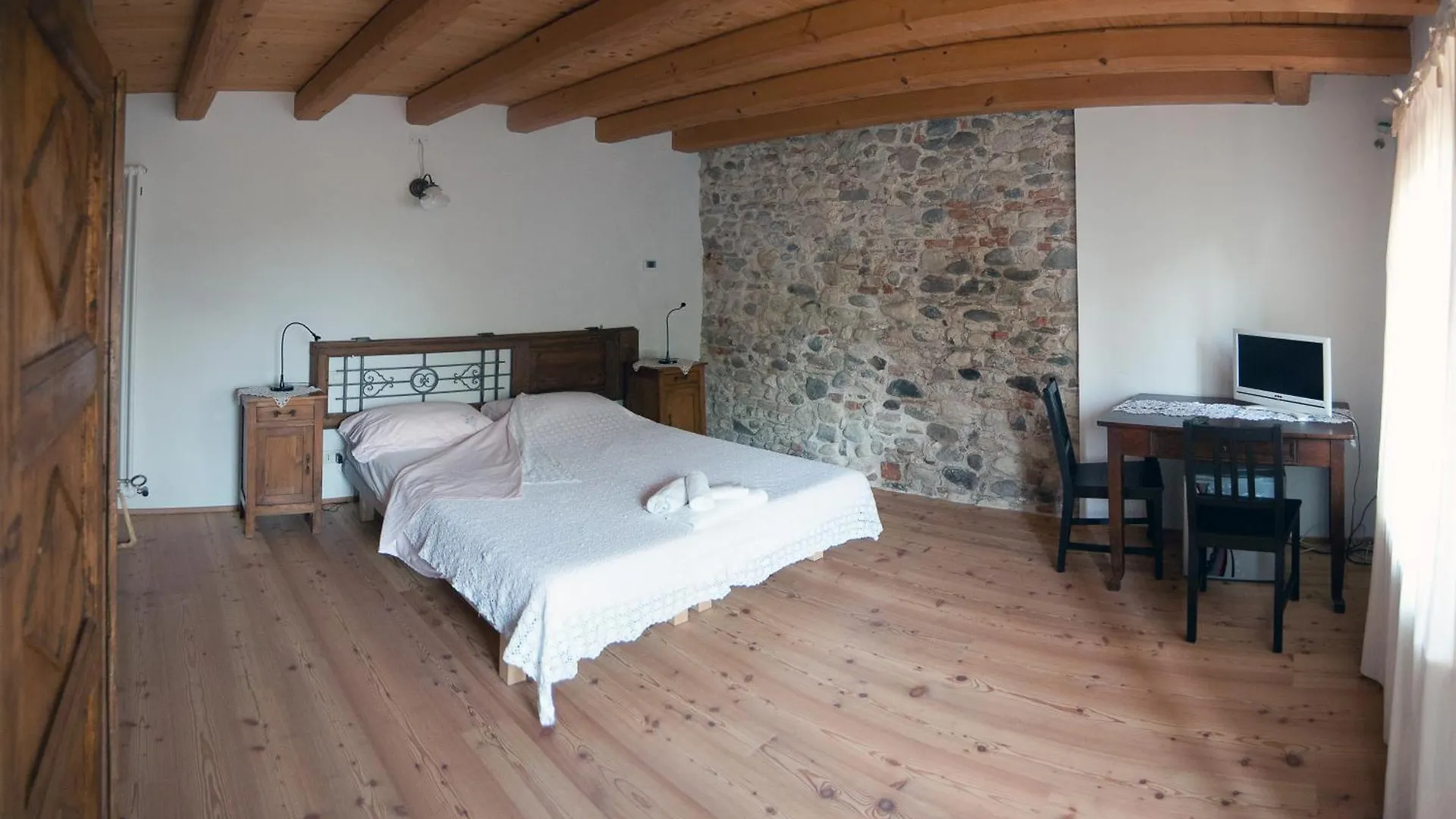 B&B La Valle Dell'Albero Feltre 0*,  Italia